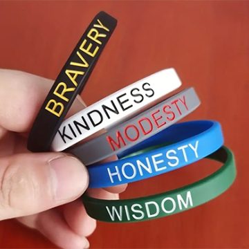 pulsera silicon bajo relieve